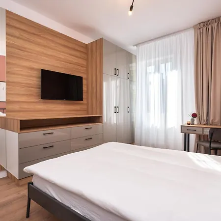 The Loft Luxury Apartments-Near The Park In The City Center Bucharest Exterior photo