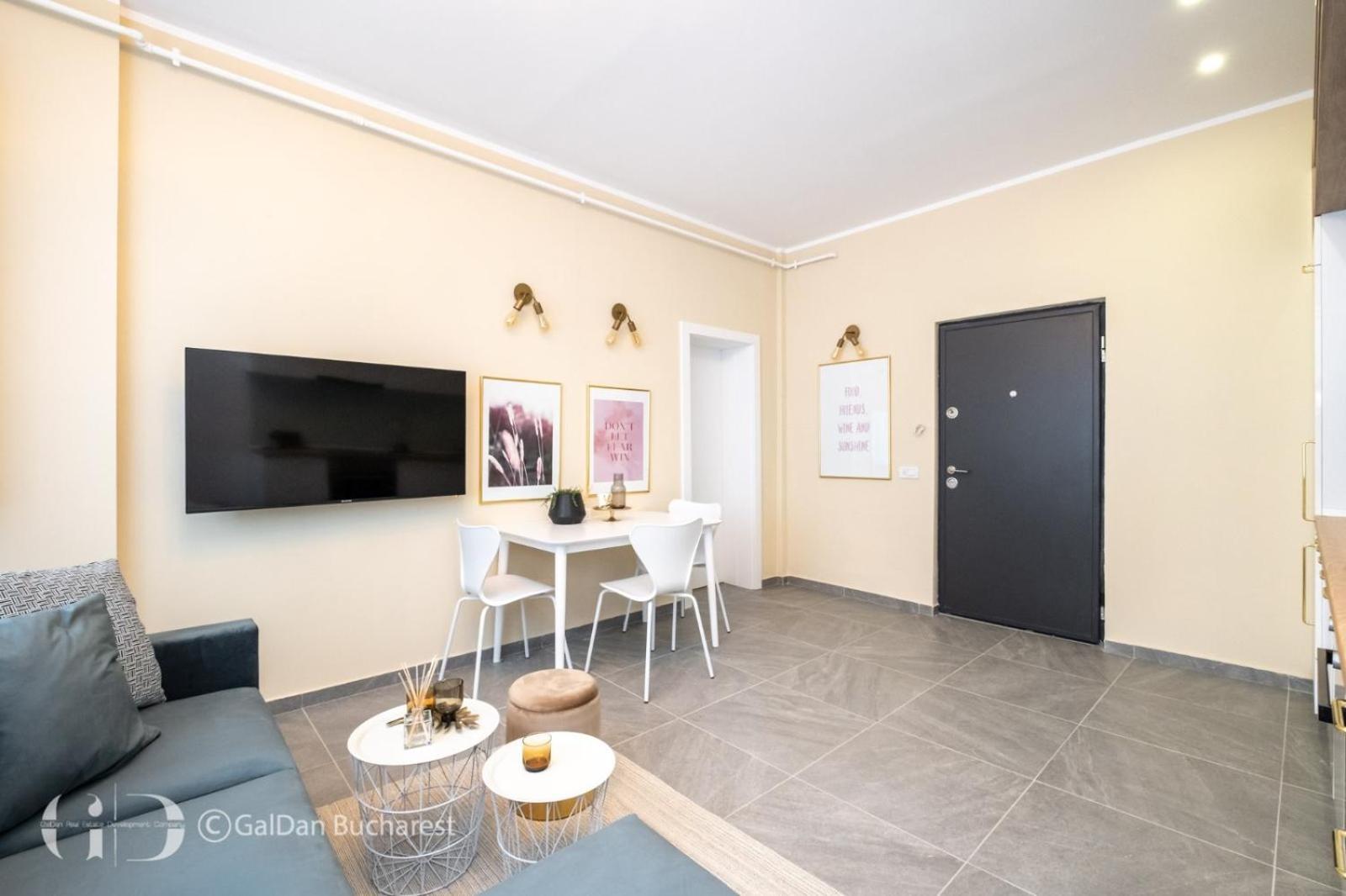The Loft Luxury Apartments-near The Park In The Center Apartment *