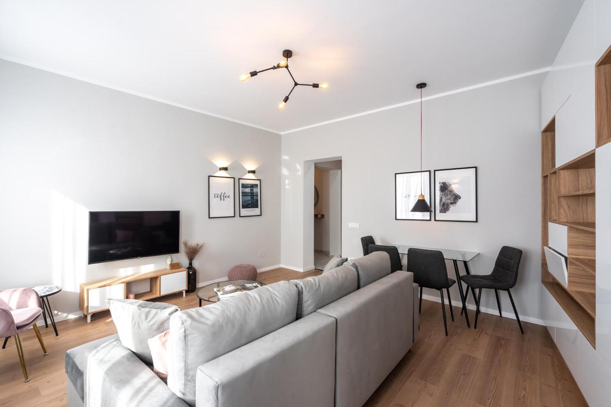 The Loft Luxury Apartments-near The Park In The Center 公寓